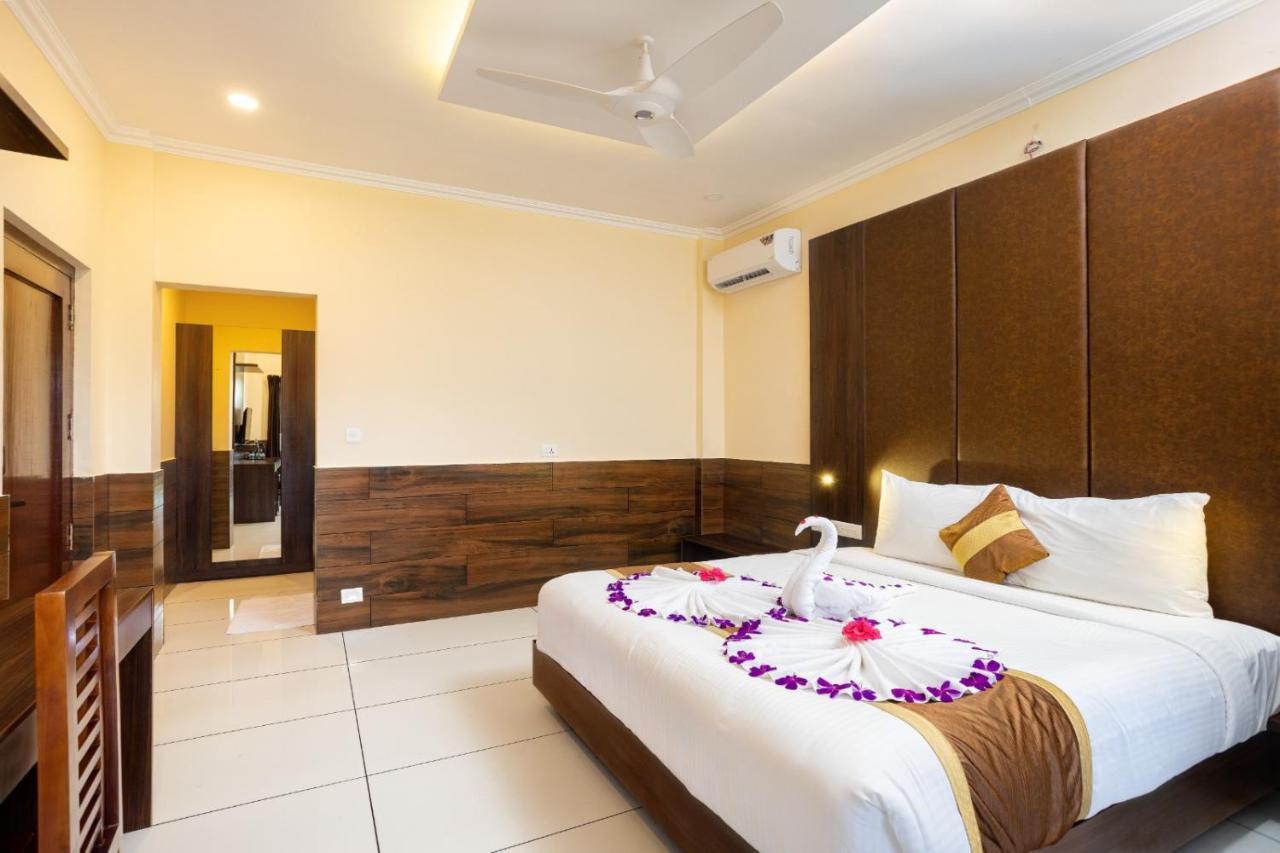 Star Emirates Luxury Resort And Spa, Munnar Anachal Εξωτερικό φωτογραφία