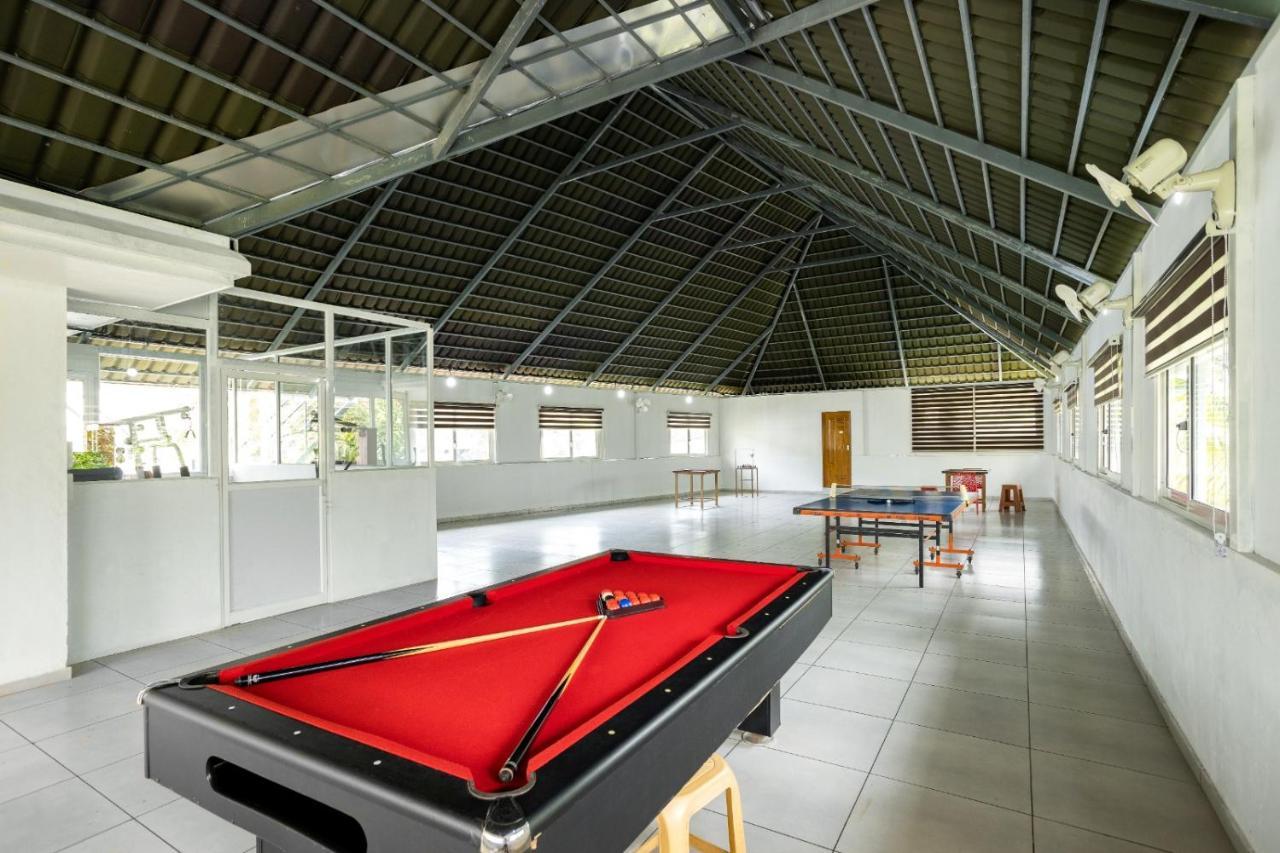 Star Emirates Luxury Resort And Spa, Munnar Anachal Εξωτερικό φωτογραφία