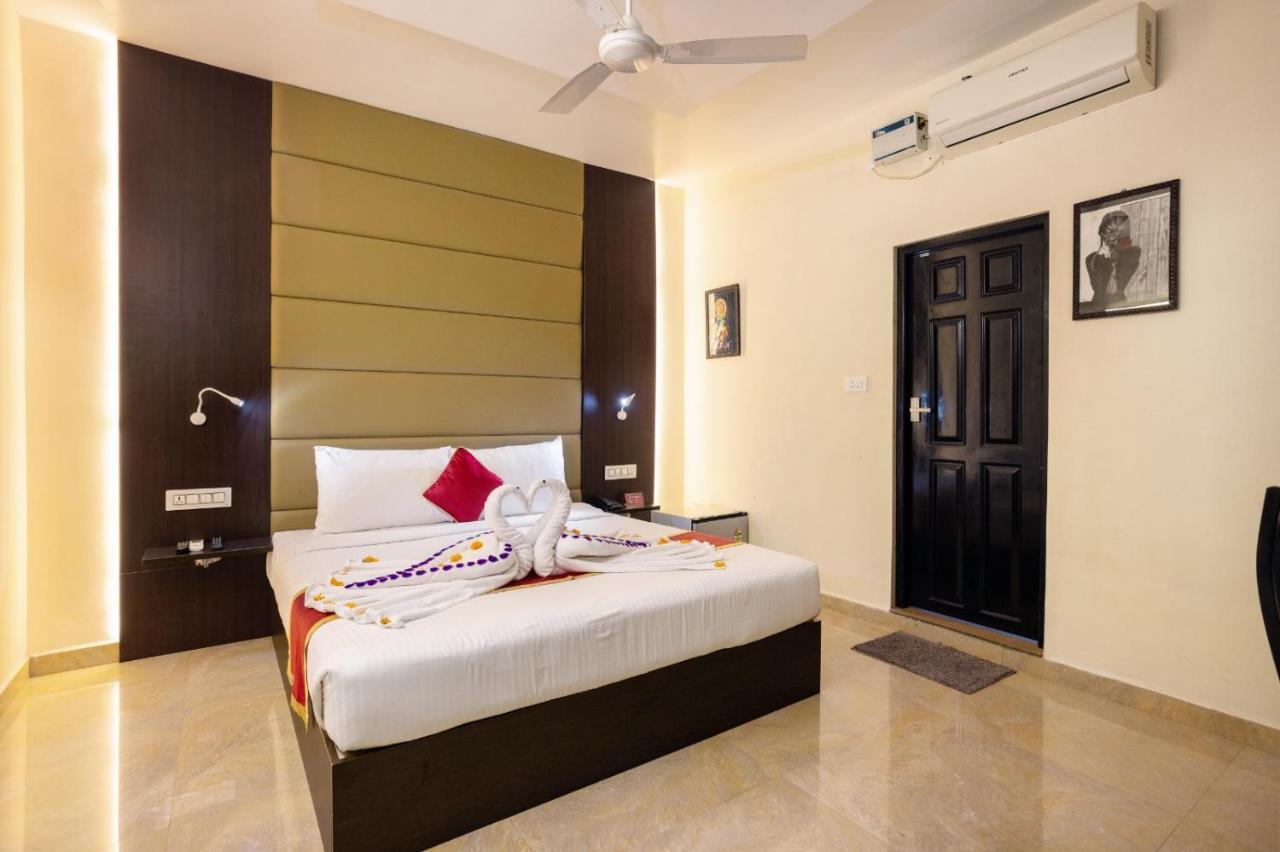 Star Emirates Luxury Resort And Spa, Munnar Anachal Εξωτερικό φωτογραφία