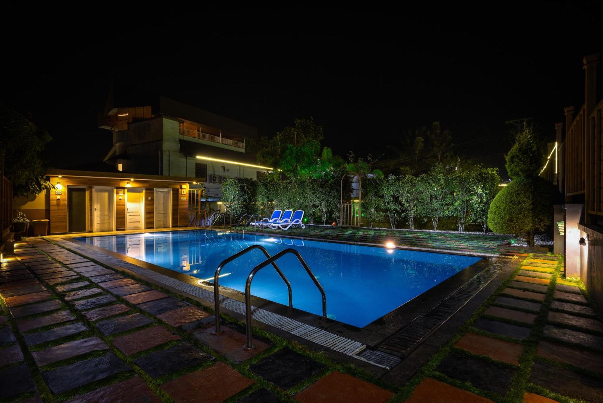 Star Emirates Luxury Resort And Spa, Munnar Anachal Εξωτερικό φωτογραφία