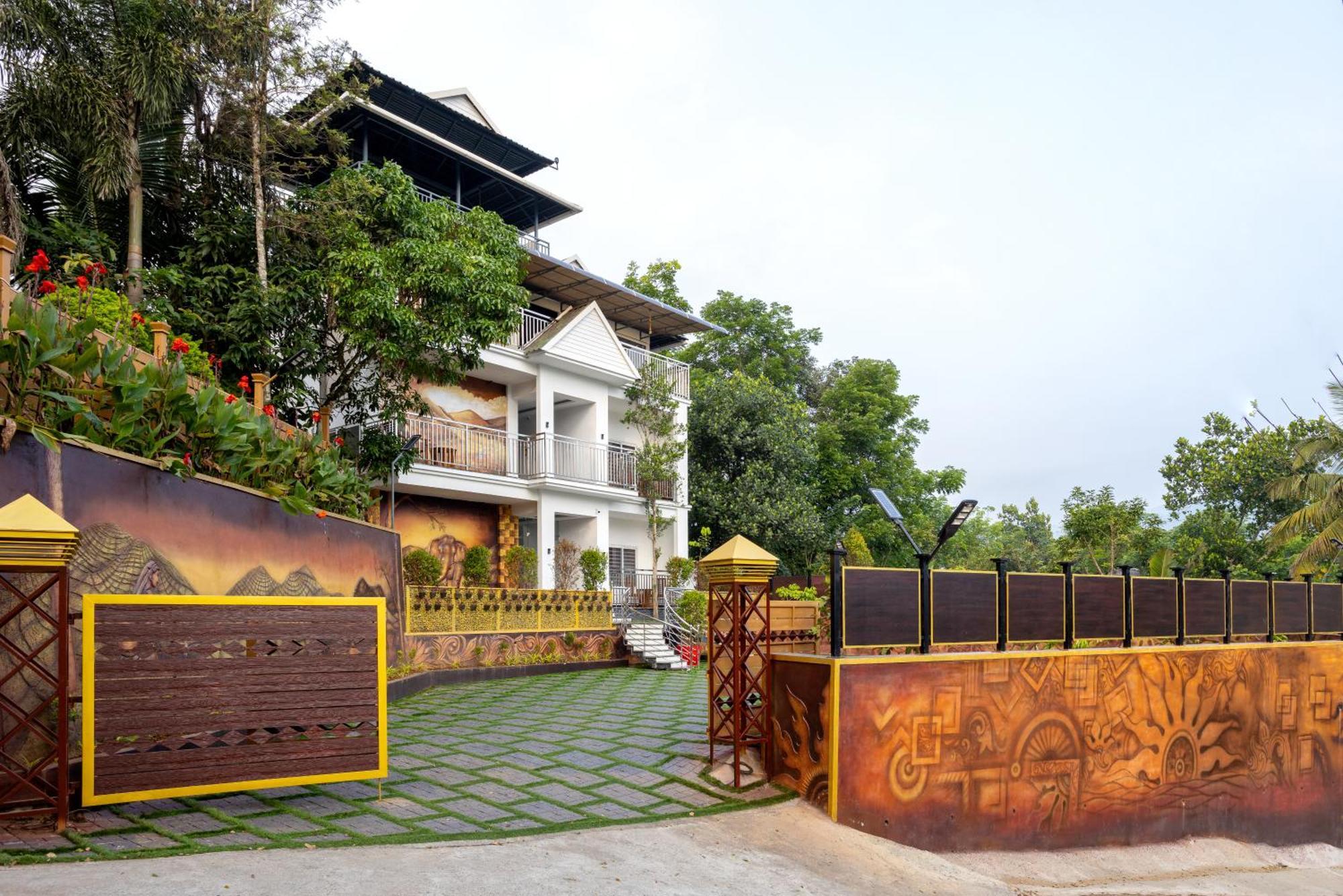 Star Emirates Luxury Resort And Spa, Munnar Anachal Εξωτερικό φωτογραφία